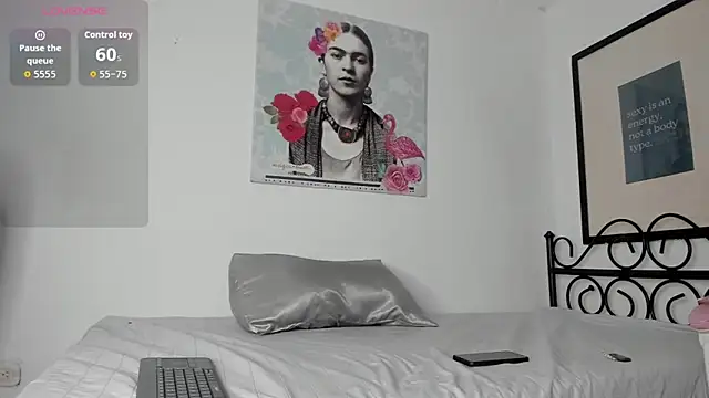 Dhalila  online show from 12, 9, 2025