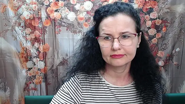 Snapshot of Miroslava_Happi chatting on 17, 4, 2026 Miroslava Happi online show from 17, 4, 2026
