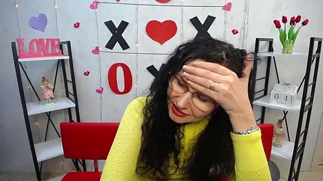 Miroslava Happi online show from 4, 3, 2025