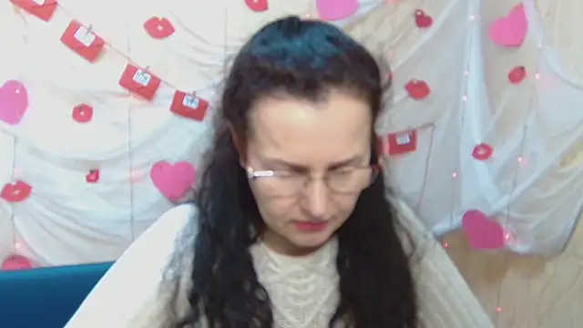 Miroslava Happi online show from 11, 3, 2025