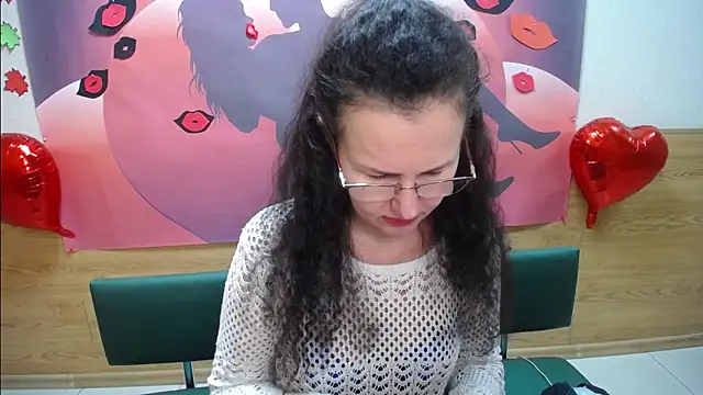 Miroslava Happi online show from 20, 10, 2025