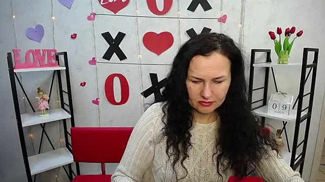 Miroslava Happi online show from 9, 3, 2025