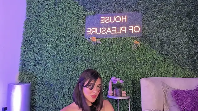 emmiily z online show from 7, 3, 2025