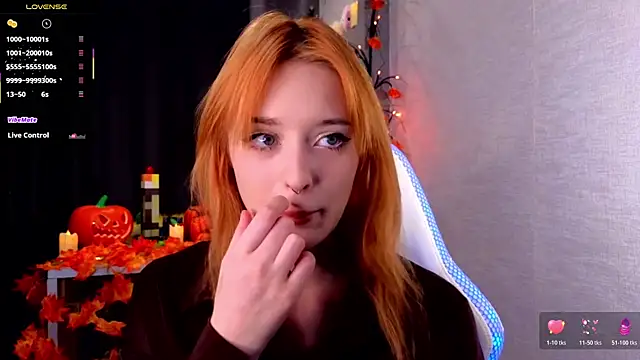 Hisoka akerley online show from 24, 10, 2025