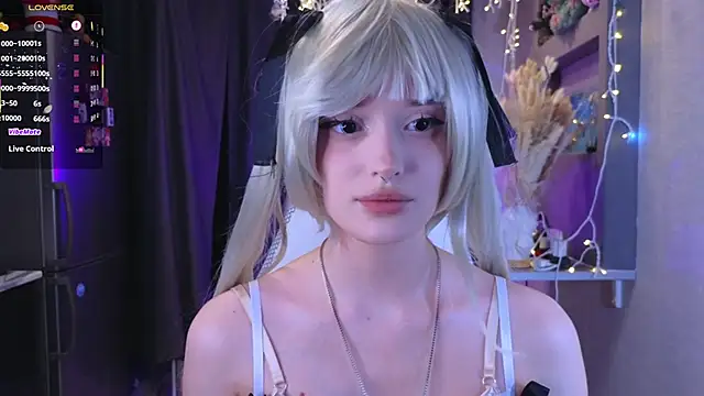 Hisoka akerley online show from 17, 5, 2026