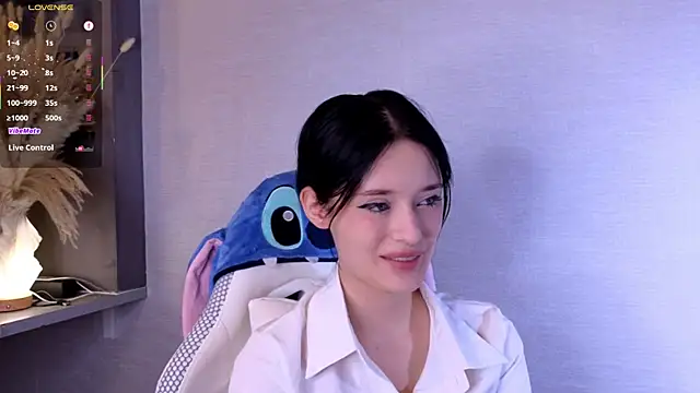 Snapshot of Hisoka_akerley chatting on 16, 7, 2026 Hisoka akerley online show from 16, 7, 2026