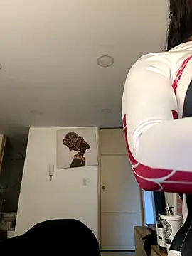 Snapshot of KarolVega- chatting on 31, 10, 2025 KarolVega- online show from 31, 10, 2025