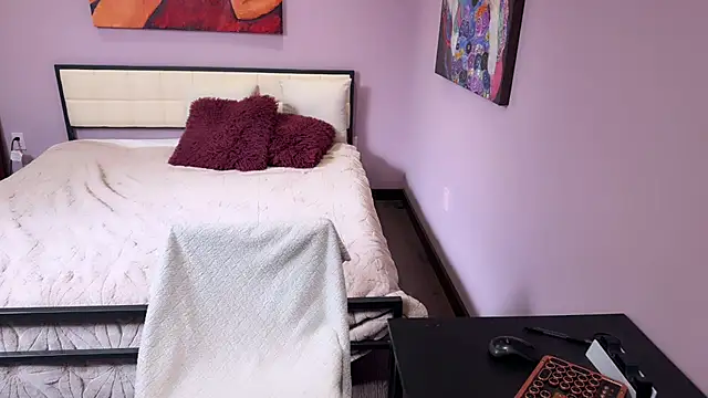 MrsJanetM online show from 10, 4, 2026