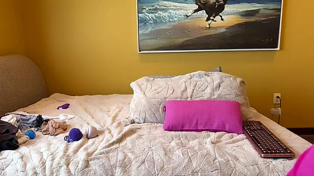 MrsJanetM online show from 16, 2, 2025