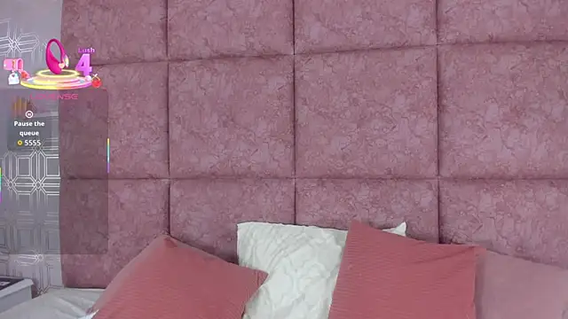 LilyRoxi online show from 22, 11, 2025