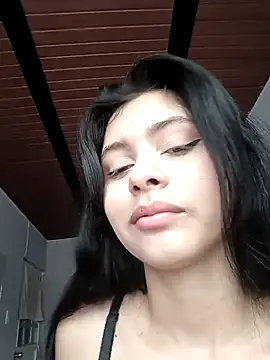 CHLOE ISABELL online show from 27, 11, 2025