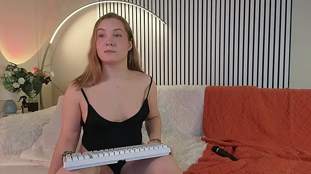 Saint Vicious online show from 21, 10, 2025