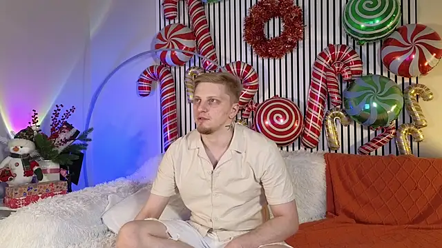 Saint Vicious online show from 5, 12, 2025