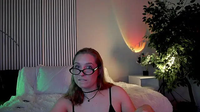 Saint Vicious online show from 3, 10, 2025