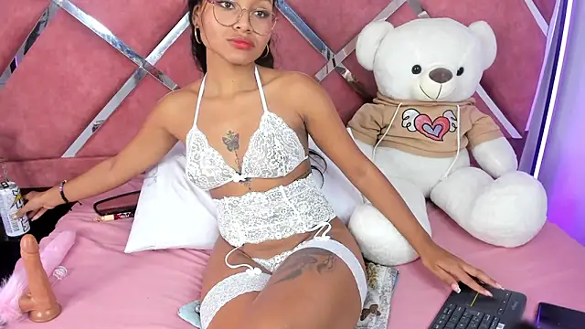 Lynda Bonnie online show from 15, 3, 2025