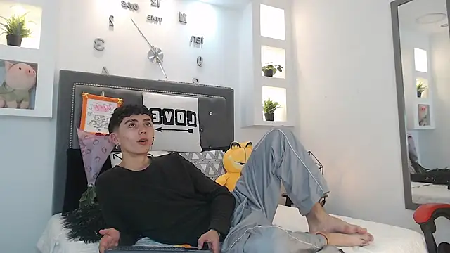 MaikyCooper online show from 12, 3, 2025