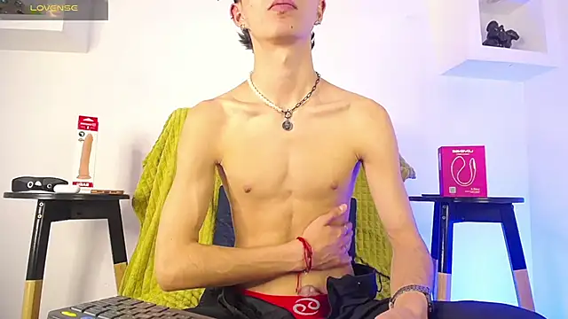 MaikyCooper online show from 12, 9, 2025