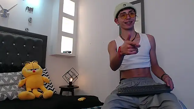 MaikyCooper online show from 6, 3, 2025