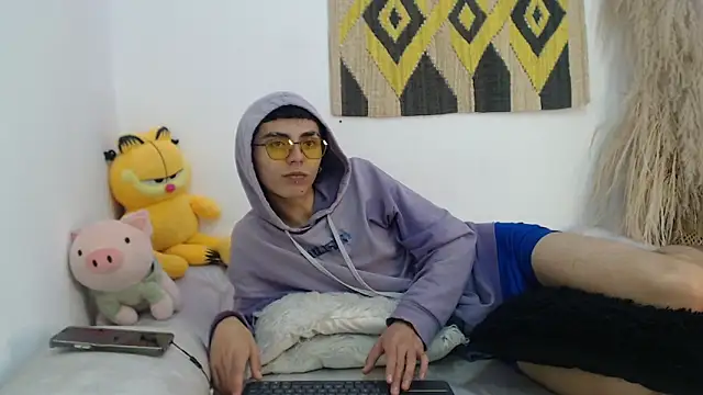 MaikyCooper online show from 4, 3, 2025