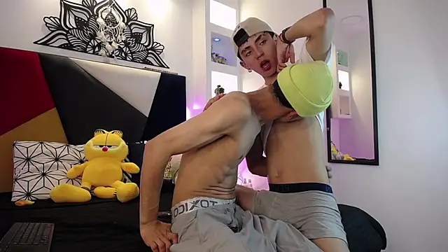 MaikyCooper online show from 8, 3, 2025