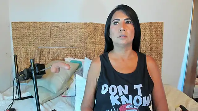 Jackiehmilf52 online show from 11, 6, 2026
