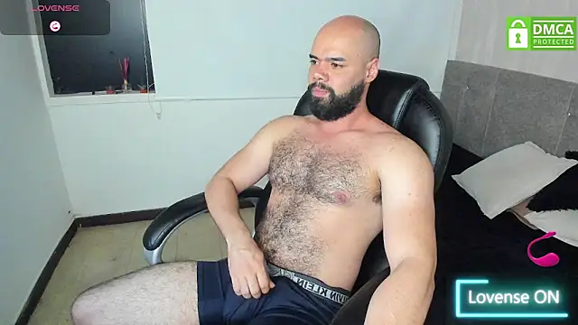 Luke Diaz7 online show from 5, 11, 2025