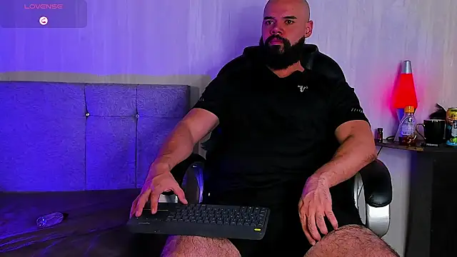 Luke Diaz7 online show from 6, 4, 2026