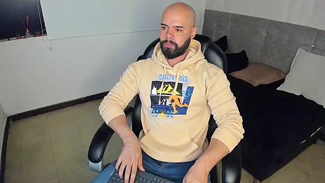 Luke Diaz7 online show from 18, 10, 2025