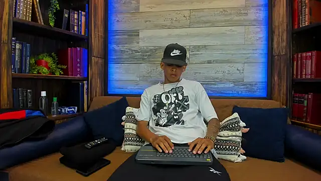 AndrewStiff online show from 18, 2, 2025