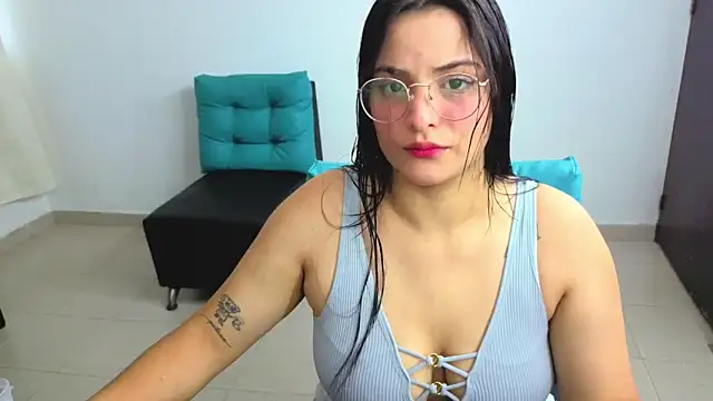 atenea 02 love online show from 28, 10, 2025