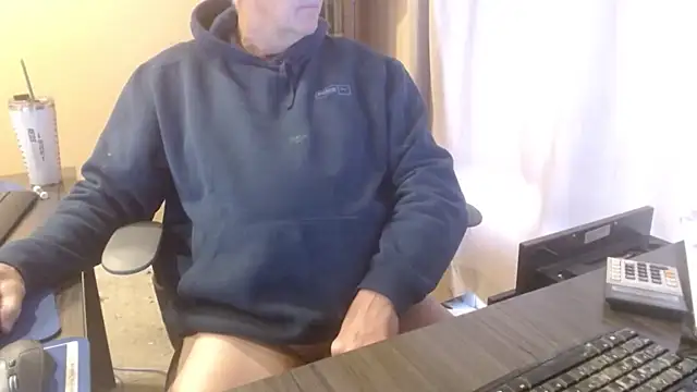 olderandwiser2 online show from 18, 12, 2025