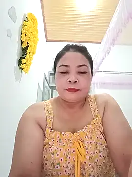 Baby-bigtits2024 online show from 20, 3, 2025