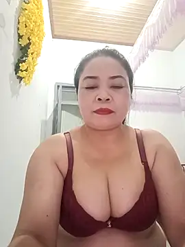 Baby-bigtits2024 online show from 21, 2, 2025