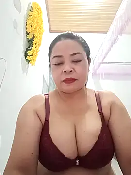 Baby-bigtits2024 online show from 23, 2, 2025