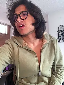 shadowsofgarden online show from 4, 3, 2025