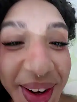 Snapshot of Majo_BigTits chatting on 26, 10, 2025 Majo BigTits online show from 26, 10, 2025