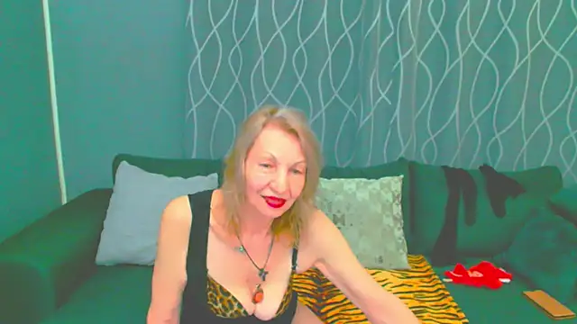 adeleadison online show from 4, 4, 2026