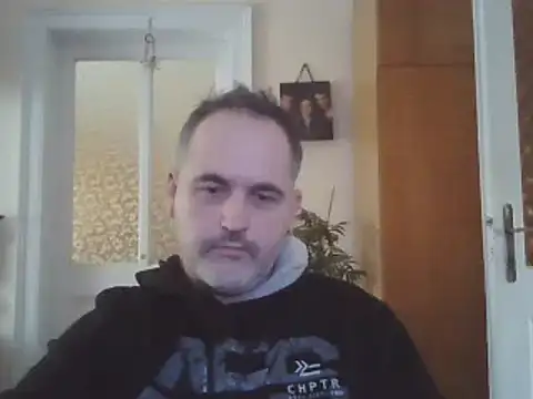 Szolga10 online show from 30, 11, 2025