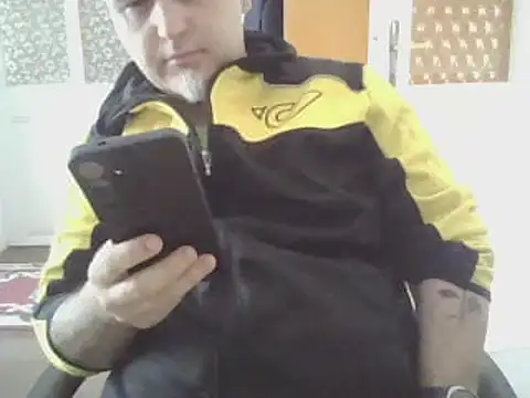 Szolga10 online show from 25, 2, 2025