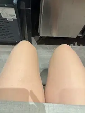 Mia-77 online show from 11, 4, 2026