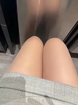 Mia-77 online show from 11, 4, 2026