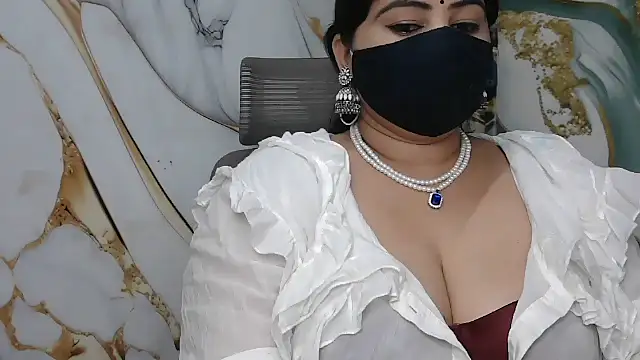 Snapshot of seetatiwari chatting on 24, 6, 2026 seetatiwari online show from 24, 6, 2026