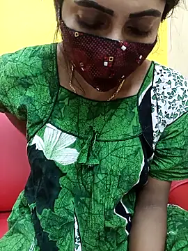 Snapshot of Thamarai28 chatting on 1, 12, 2025 Thamarai28 online show from 1, 12, 2025