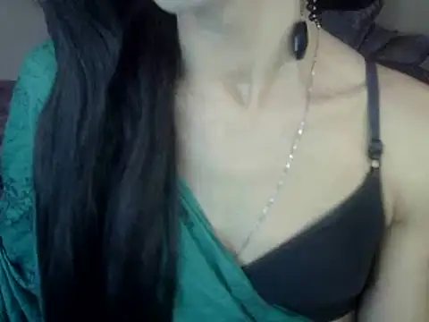 YourCDBitch online show from 8, 9, 2025