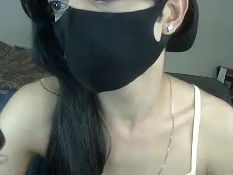 YourCDBitch online show from 4, 10, 2025