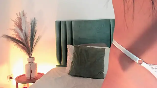 MiaHertz online show from 21, 3, 2025