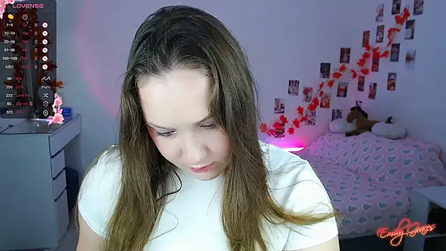 Snapshot of EmilyxxGraces chatting on 3, 12, 2025 EmilyxxGraces online show from 3, 12, 2025