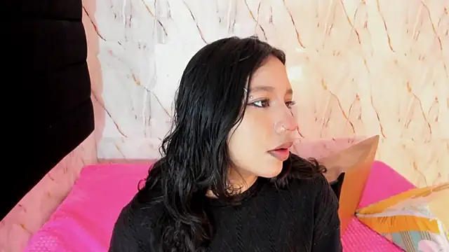 ParanoidTemptaion  online show from 8, 11, 2025