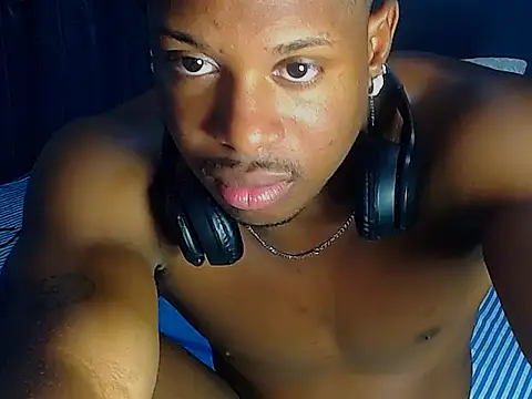 Snapshot of JackBlackone chatting on 8, 9, 2025 JackBlackone online show from 8, 9, 2025