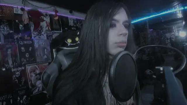 Snapshot of rotten_dreams chatting on 7, 3, 2025 rotten dreams online show from 7, 3, 2025